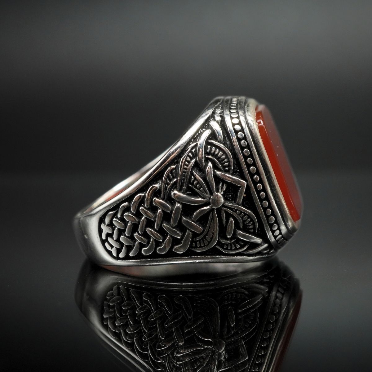 TURKISH HANDMADE SILVER RING FOR MEN IN RED AGATE