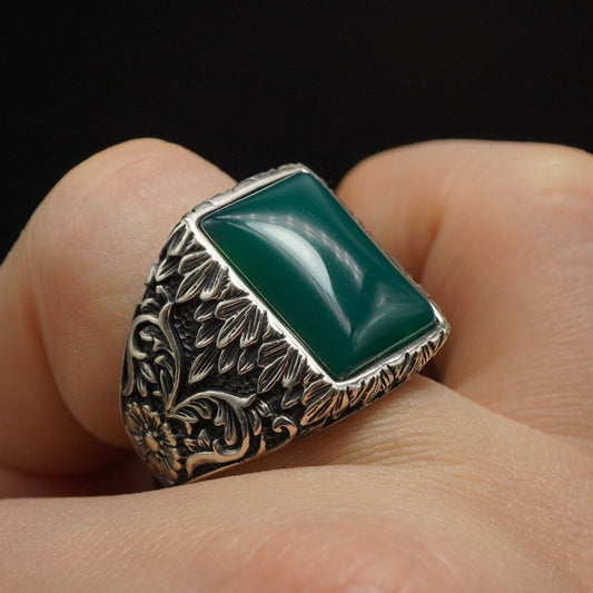 GREEN AGATE 925 STERLING SILVER RING