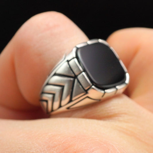 Chevron Black Men Ring