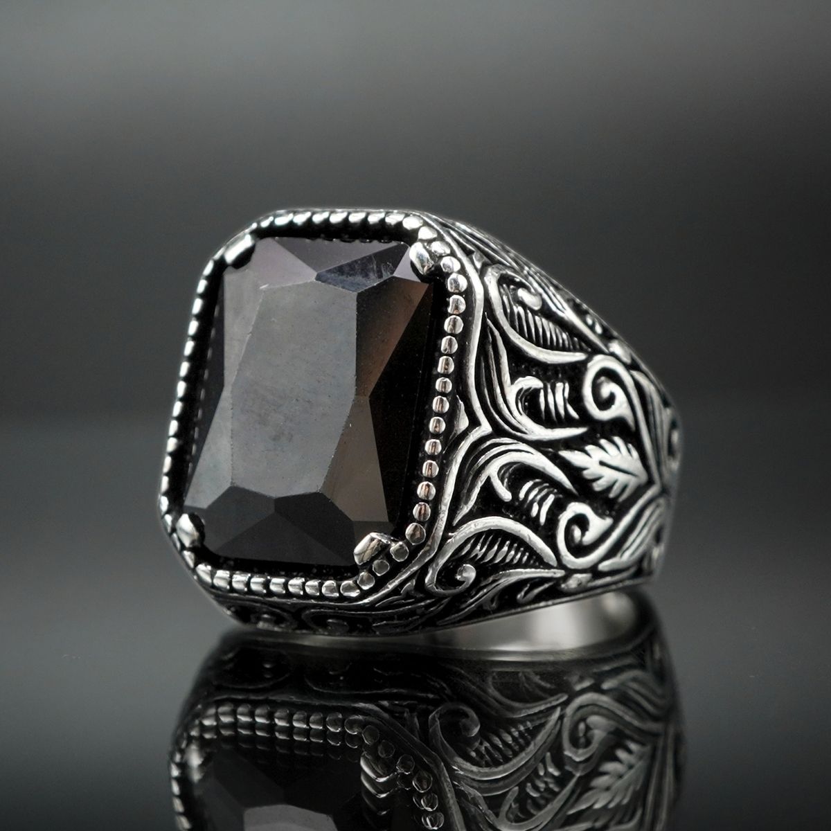 ONYX HANDMADE RING FOR MEN IN 925 SILVER