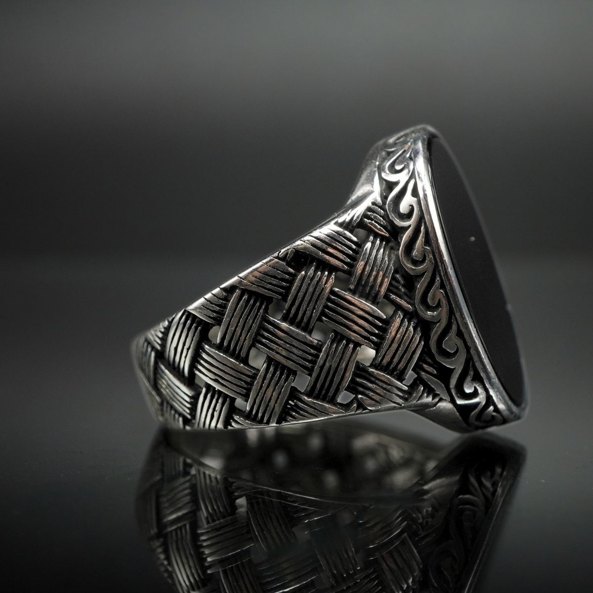 OVAL BLACK ONYX GEMSTONE 925 STERLING SILVER HANDMADE RING