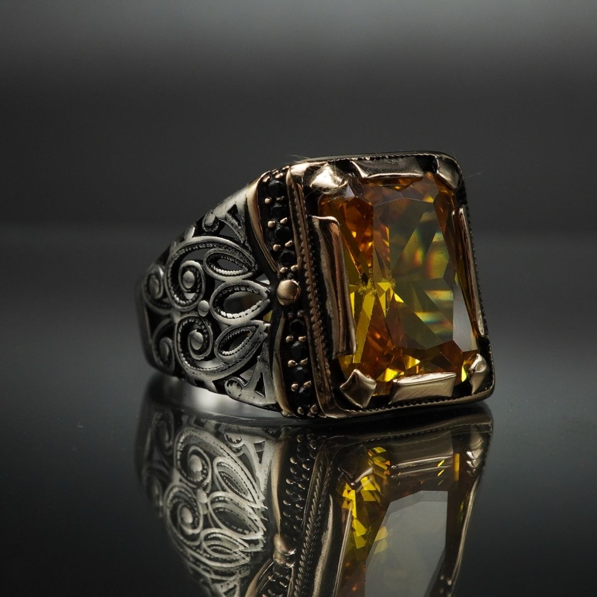 CITRINE RING FOR MEN IN 925 STERLING SILVER