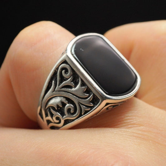 HANDMADE SILVER MEN RING IN BLACK ONYX GEMSTONE
