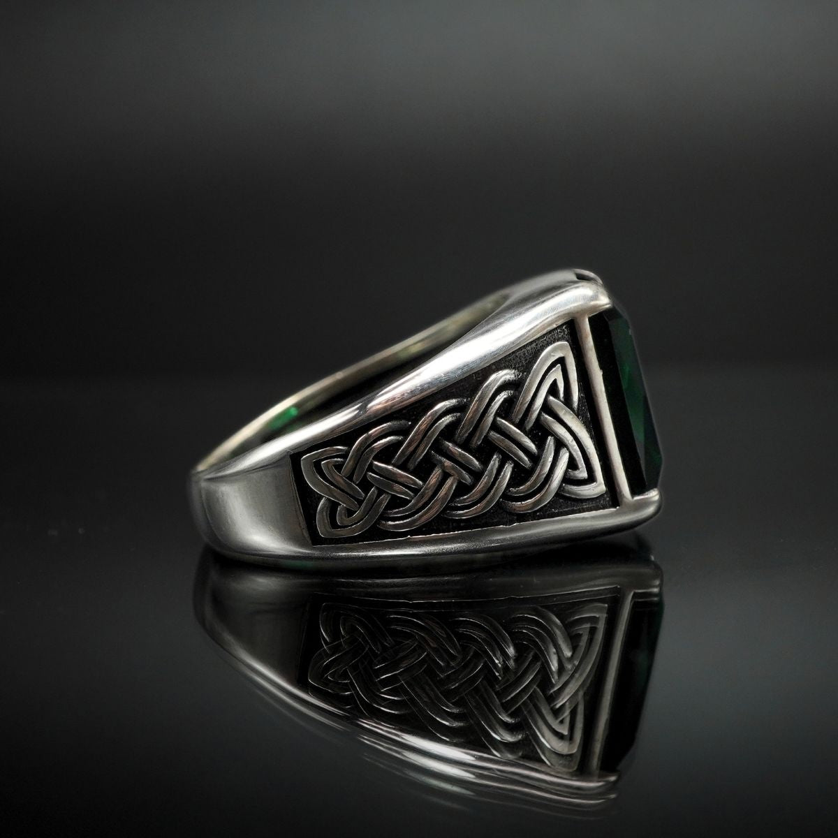 EMERALD GEMSTONE 925 STERLING SILVER HANDMADE RING FOR MEN