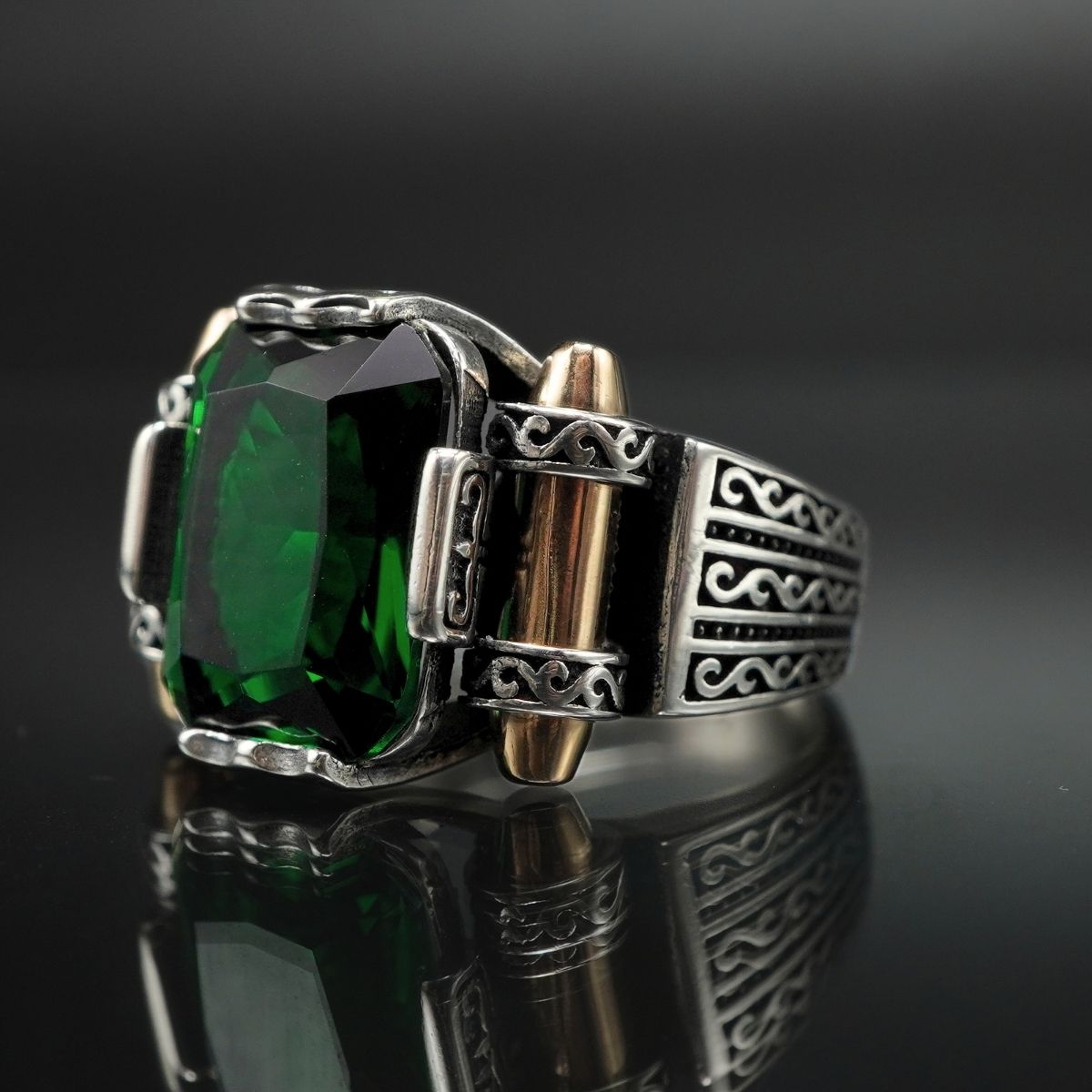 GREEN EMERALD RING FOR MEN IN 925 SILVER