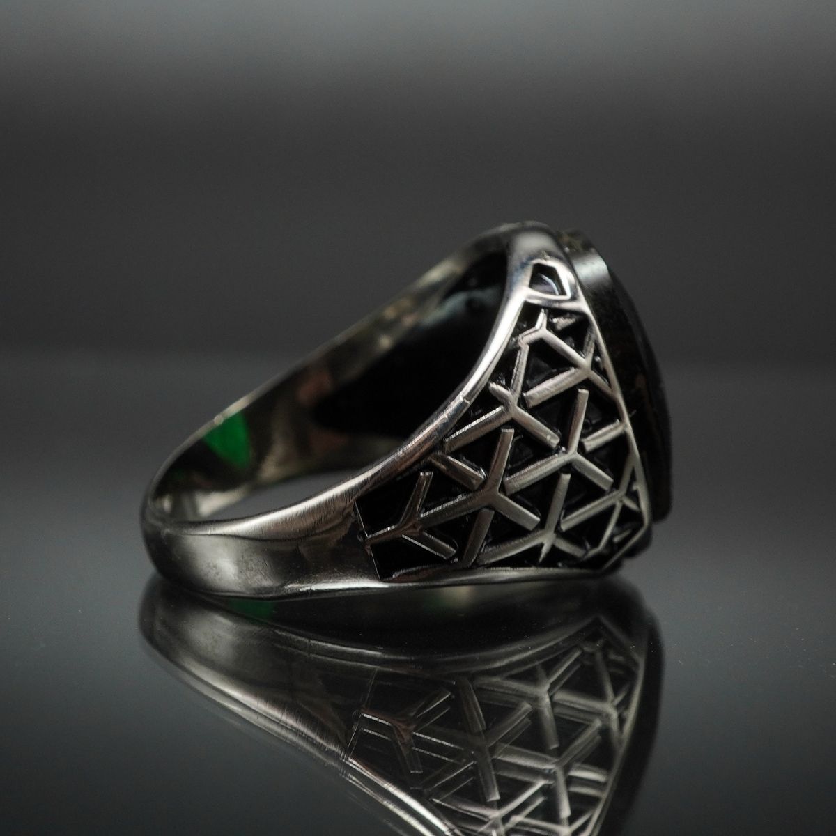 EMERALD GEMSTONE 925 STERLING SILVER HANDMADE RING