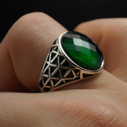 EMERALD GEMSTONE 925 STERLING SILVER HANDMADE RING
