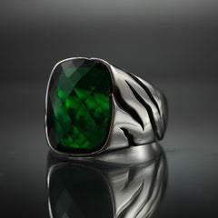 EMERALD GEMSTONE HANDMADE RING IN 925 STERLING SILVER
