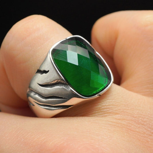 EMERALD GEMSTONE HANDMADE RING FOR MEN IN 925 STERLING SILVER