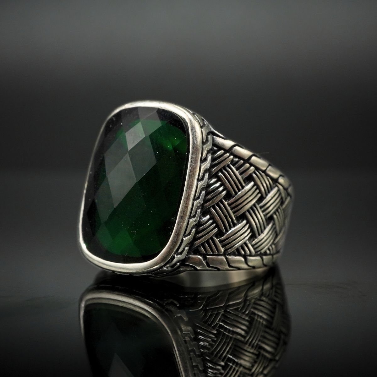 GREEN EMERALD GEMSTONE 925 STERLING SILVER HANDMADE RING