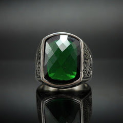 GREEN EMERALD GEMSTONE 925 STERLING SILVER HANDMADE RING