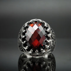 HANDENGRAVED SILVER MEN RING IN RUBY