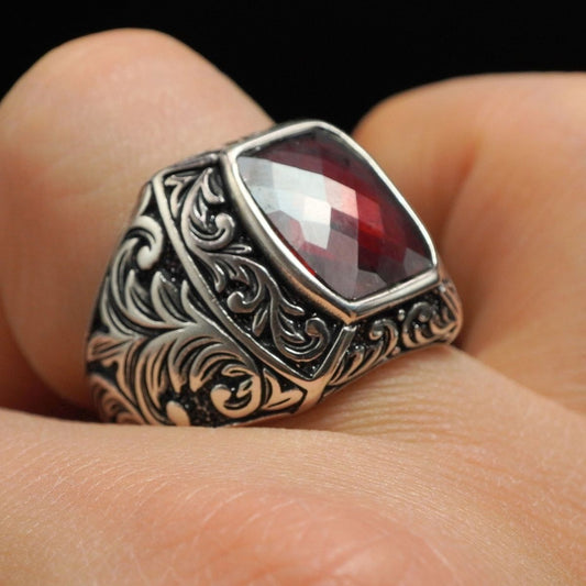 HANDENGRAVED RED RUBY IN 925 SILVER FOR MEN