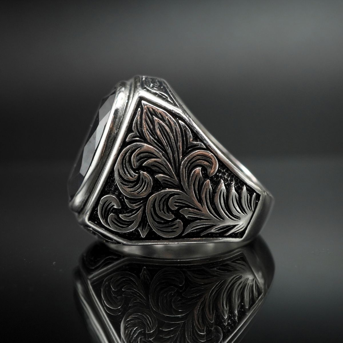 HANDENGRAVED ONYX GEMSTONE 925 STERLING SILVER RING FOR MEN