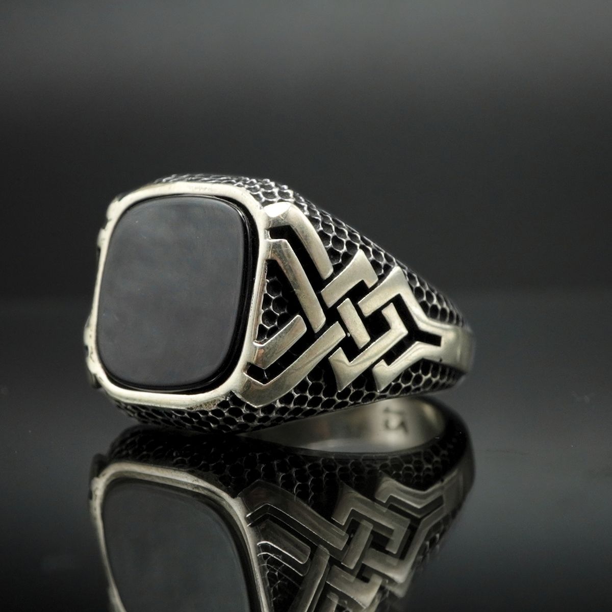 BLACK ONYX RING FOR MEN IN 925 SILVER