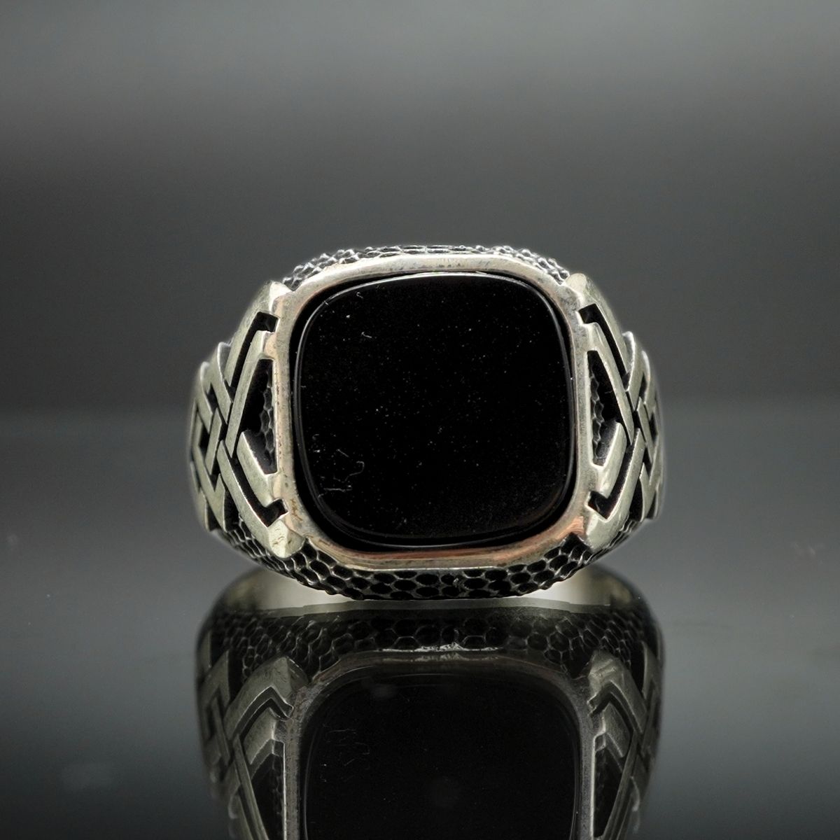 BLACK ONYX RING FOR MEN IN 925 SILVER