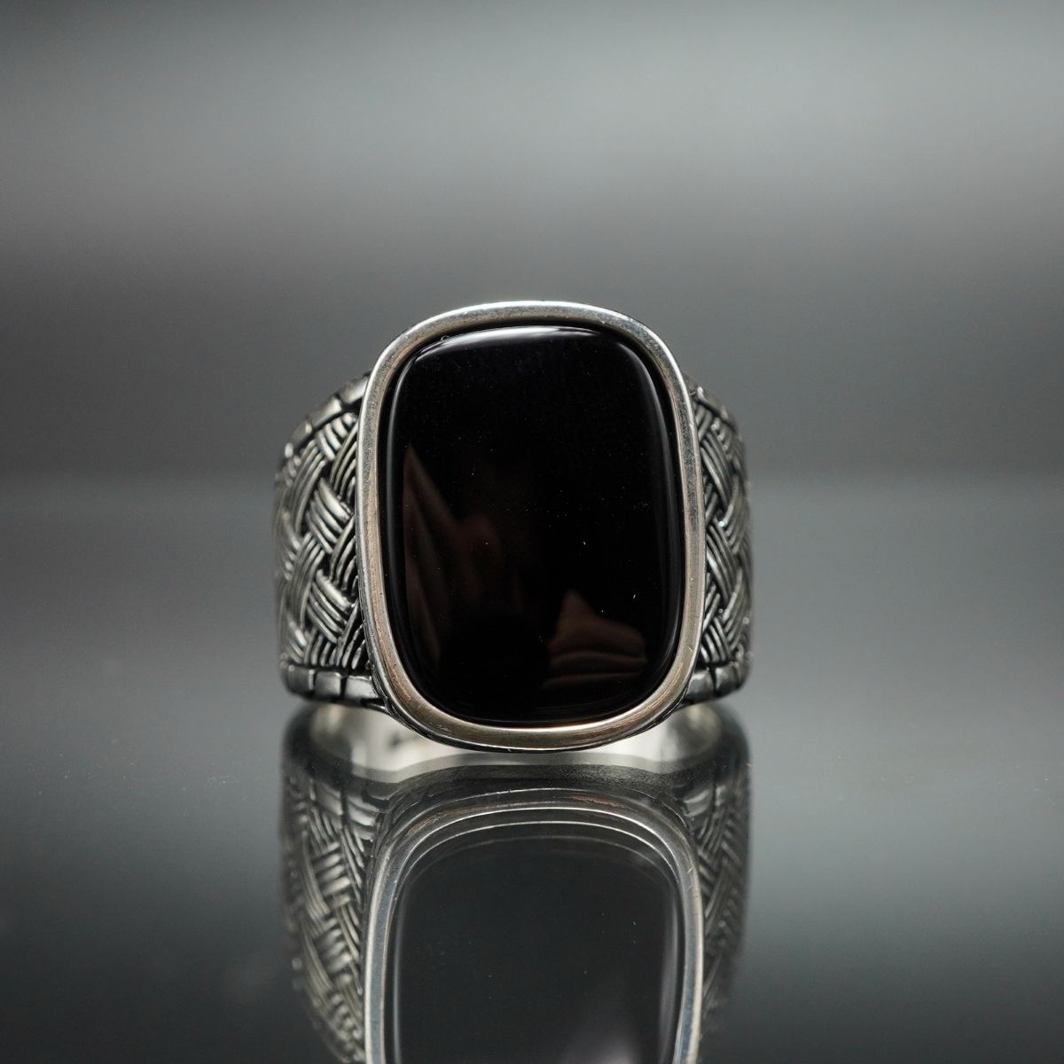 BLACK ONYX GEMSTONE HANDMADE RING IN 925 STERLING SILVER