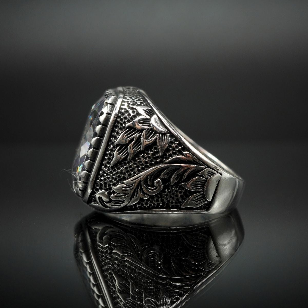 HANDMADE SILVER RING IN MYSTIC TOPAZ GEMSTONE