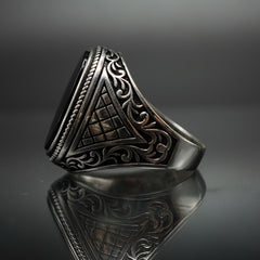 CLASSIC SILVER MEN RING IN ONYX