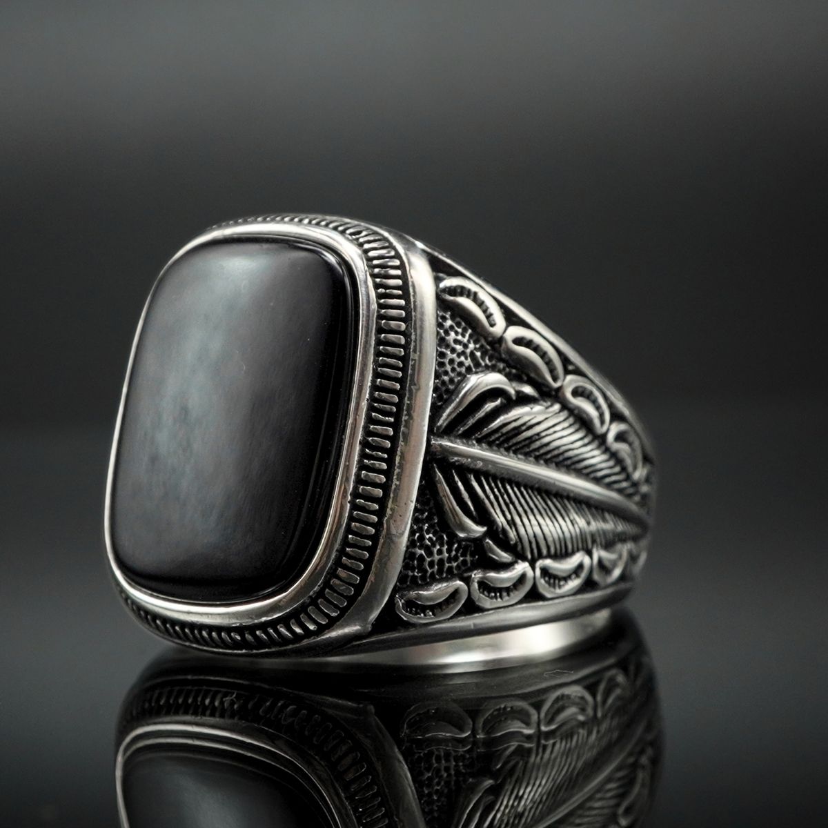 BLACK RING FOR MEN IN SILVER