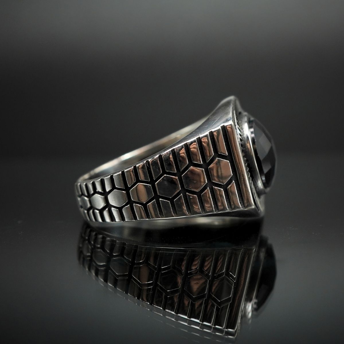 BLACK ONYX SILVER MEN RING