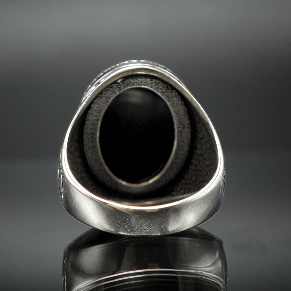 OVAL BLACK ONYX RING FOR MEN IN SILVER