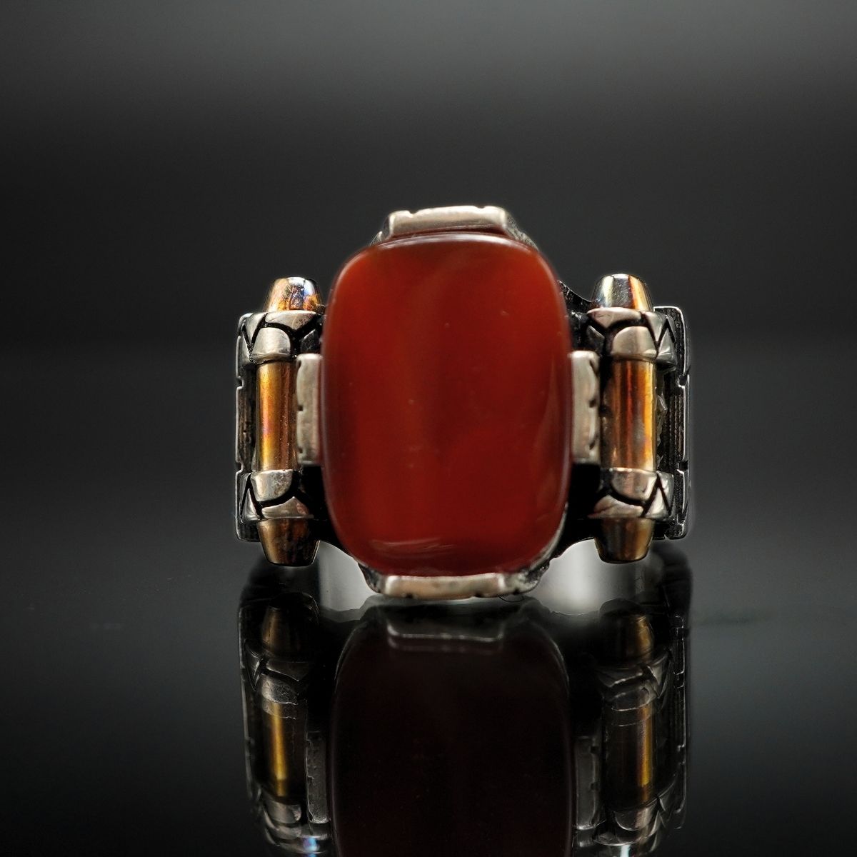 TURKISH HANDMADE SILVER RING IN RED AGATE
