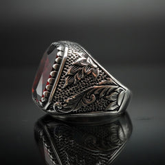 RUBY MEN RING IN SILVER