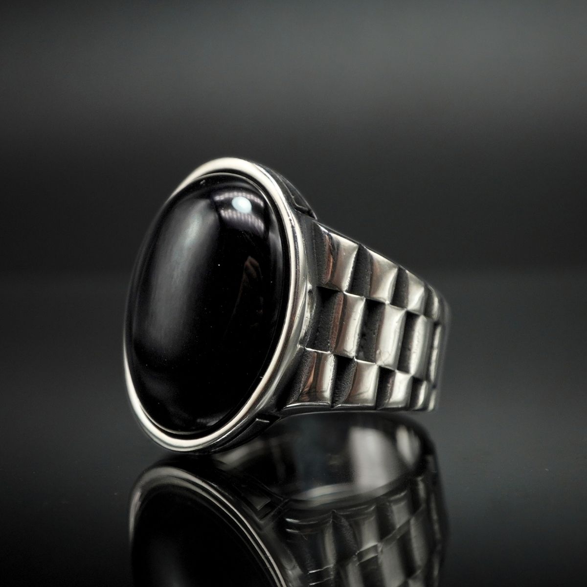BLACK ONYX CLASSIC RING FOR MEN IN 925 SILVER